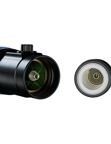 Lampe de plongée XTAR D26 2800 Set + Poignée Goodman (2800lm, 100m) | Diving-Store.eu