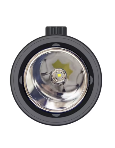 Lampe de plongée XTAR D26 1600 + Poignée Goodman (1600lm, 100m) | Diving-Store.eu